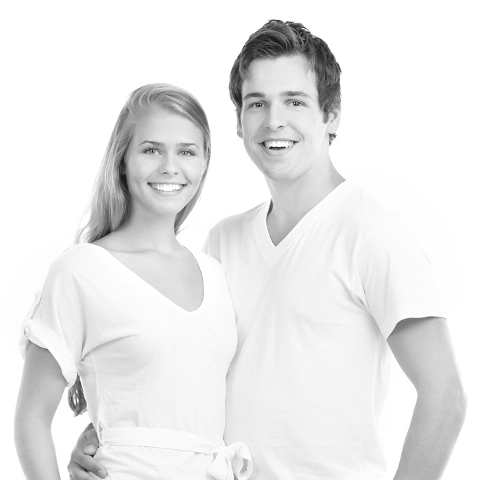 young-teen-couple-smiling